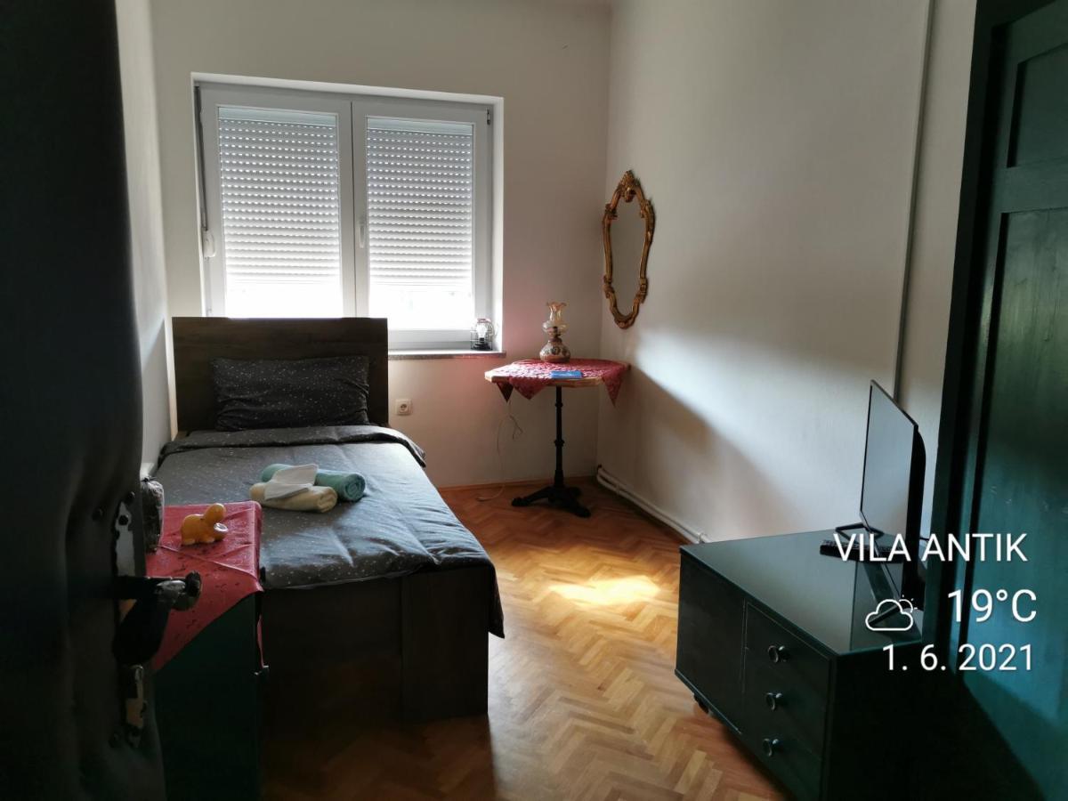 Vila Antik 일리르스카비스트리차 외부 사진